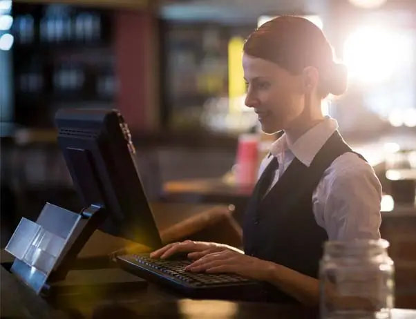 Smart Hospitality & Travel Solutions – Digital Marketing, Online Booking & IT Infrastructure for the Tourism Industry.